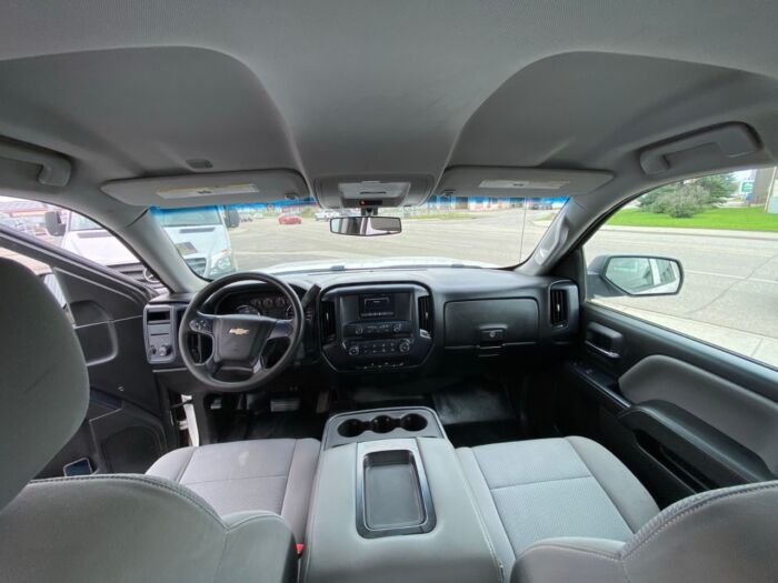 2015 Chevrolet Silverado 1500 Work Truck Crew Cab Standard Box 4-Wheel Drive Work Truck - Image 4