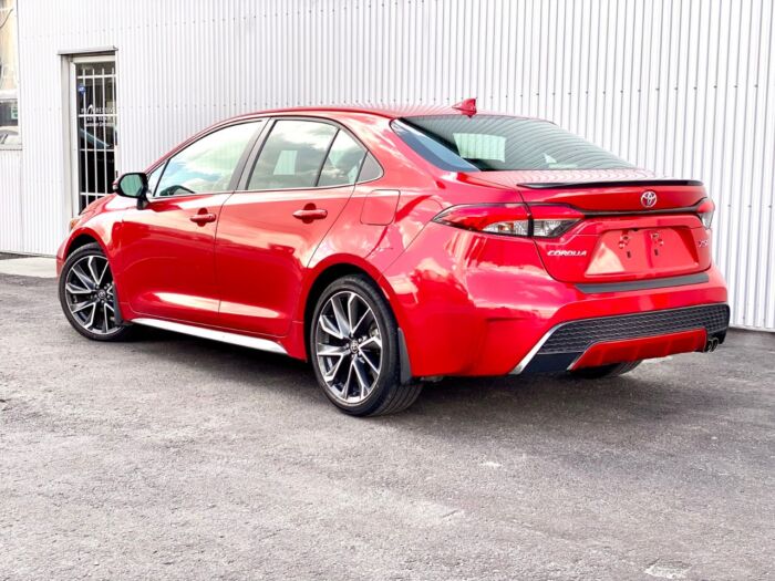 2020 Toyota Corolla XSE XSE CVT - LANE ASSIST - BACKUP CAMERA - SUNROOF - Image 3