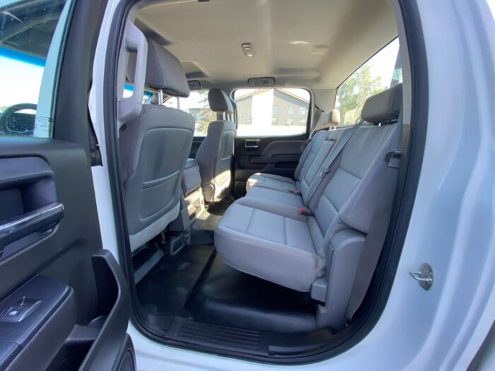 2015 Chevrolet Silverado 1500 Work Truck Crew Cab Standard Box 4-Wheel Drive Work Truck - Image 5
