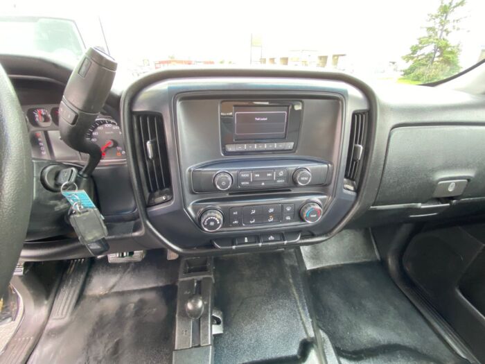 2015 Chevrolet Silverado 1500 Work Truck Crew Cab Standard Box 4-Wheel Drive Work Truck - Image 7