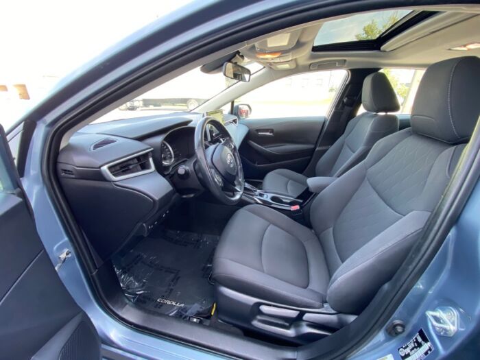 2020 Toyota Corolla LE LE CVT - Image 5