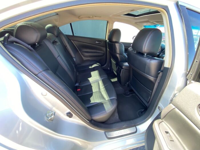 2014 Nissan Maxima 3.5 SV 4dr Sdn CVT 3.5 SV - Image 5