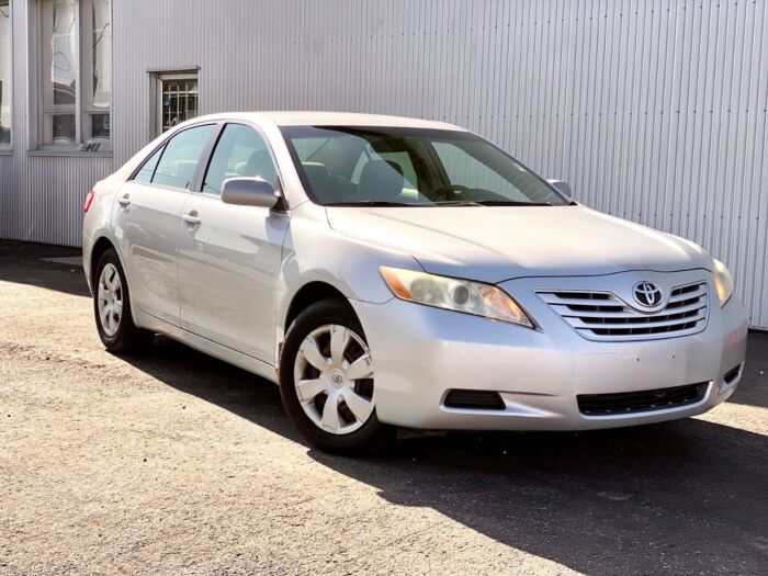 2007 Toyota Camry LE 4dr Sdn I4 Auto LE - Image 2