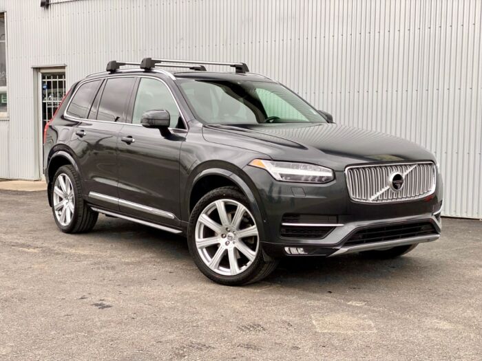 2017 Volvo XC90 T6 Inscription AWD 5dr T6 Inscription 7-Passenger - Image 2