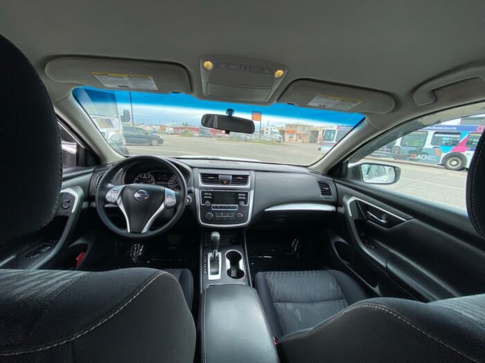2017 Nissan Altima 2.5 I4 CVT 2.5 w/ BACKUP CAMERA - Image 4