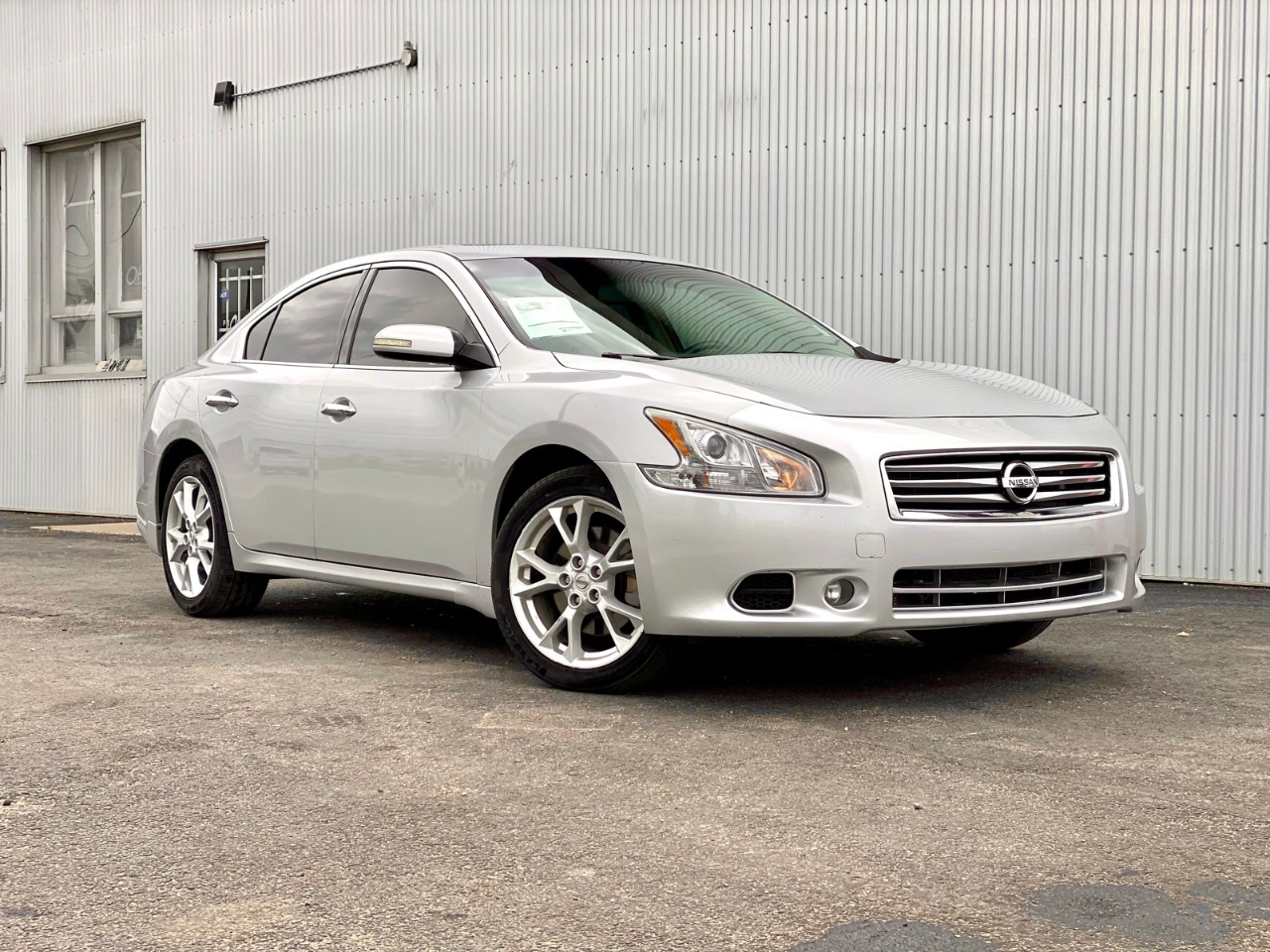 USED 2014 Nissan Maxima 3.5 SV 4dr Sdn CVT 3.5 SV Calgary AB T2G 4P2