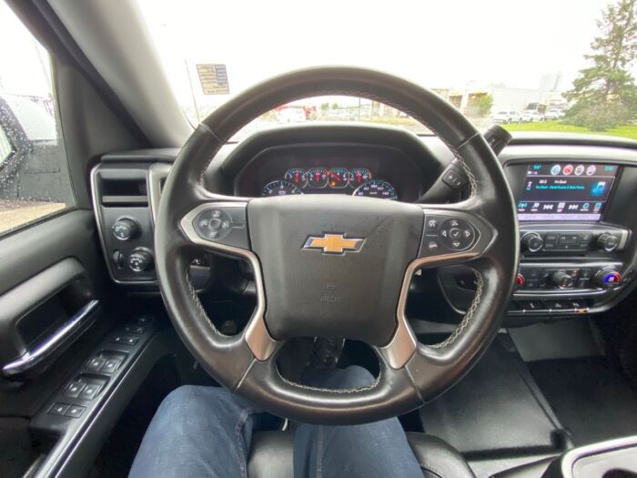 2018 Chevrolet Silverado 1500 LT Crew Cab Standard Box 4-Wheel Drive LT w/1LT - Image 8