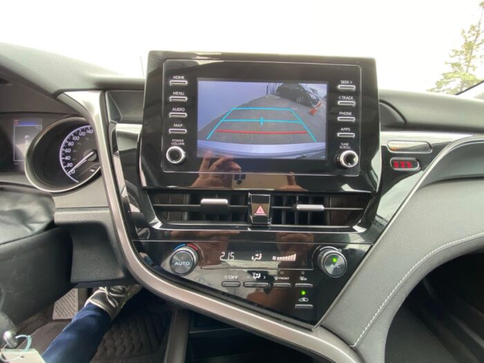 2022 Toyota Camry SE SE Auto W/ BACKUP CAMERA - Image 9