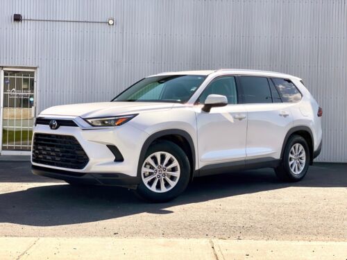 USED 2024 Toyota Grand Highlander XLE XLE AWD Calgary AB T2G 4P2