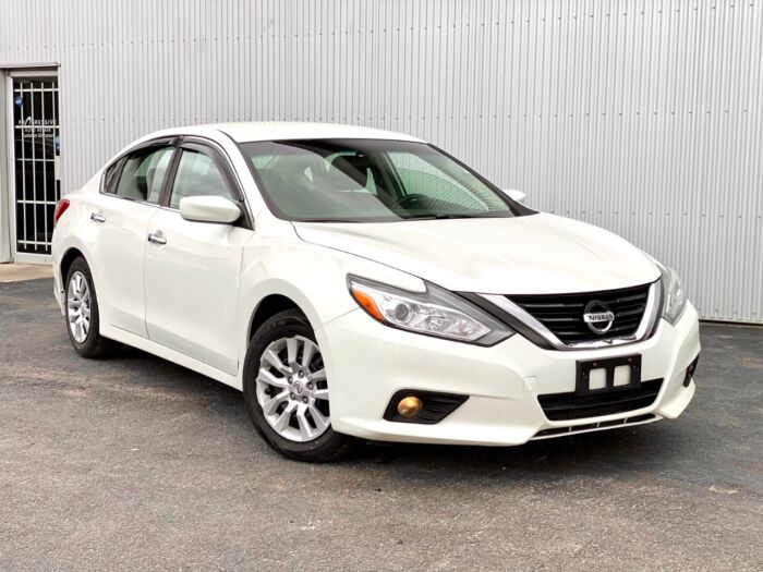 USED 2017 Nissan Altima 2.5 I4 CVT 2.5 w/ BACKUP CAMERA Calgary AB T2G 4P2