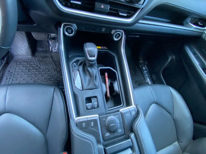 2024 Toyota Grand Highlander XLE XLE AWD - Image 9
