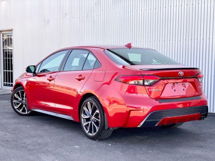 2020 Toyota Corolla XSE XSE CVT - LANE ASSIST - BACKUP CAMERA - SUNROOF - Image 3