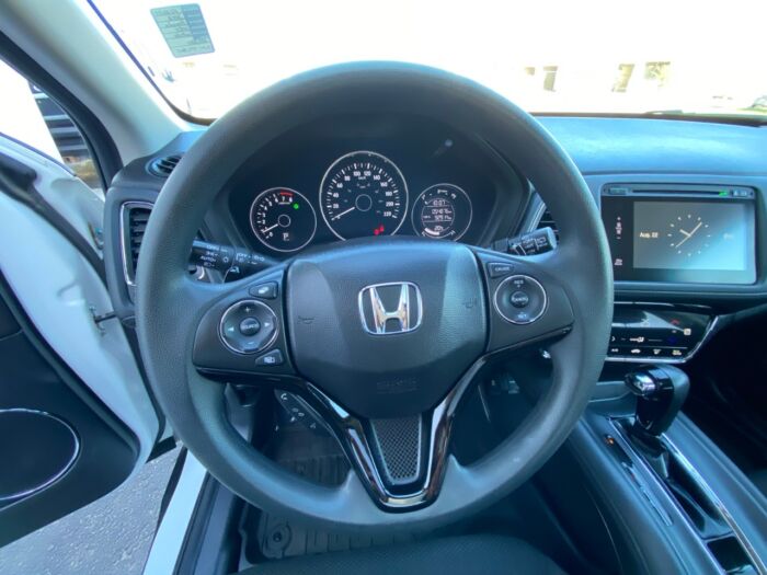 2018 Honda HR-V EX EX AWD CVT - Image 9