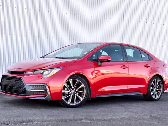 2020 Toyota Corolla XSE XSE CVT - LANE ASSIST - BACKUP CAMERA - SUNROOF - Image 2