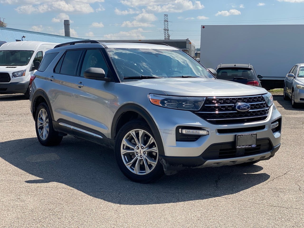 USED 2020 Ford Explorer XLT XLT 4WD Calgary AB T2G 4P2