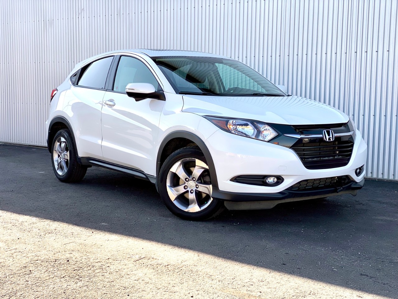 USED 2018 Honda HR-V EX EX AWD CVT Calgary AB T2G 4P2