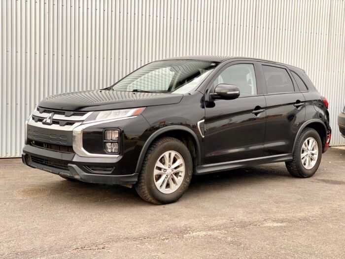 2021 Mitsubishi RVR SE SE AWC - Image 2