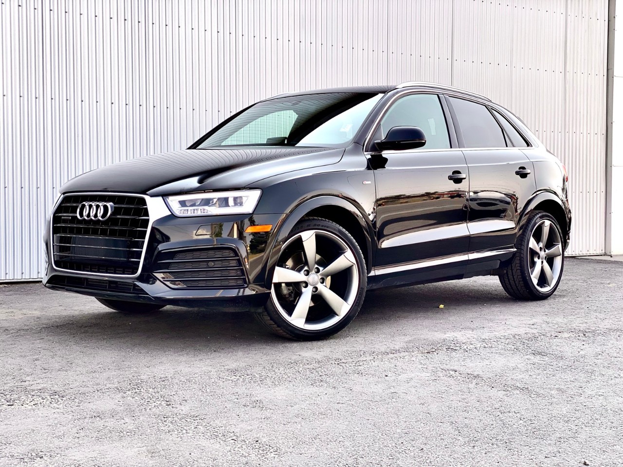 USED 2016 Audi Q3 Technik quattro 4dr 2.0T Technik Calgary AB T2G 4P2