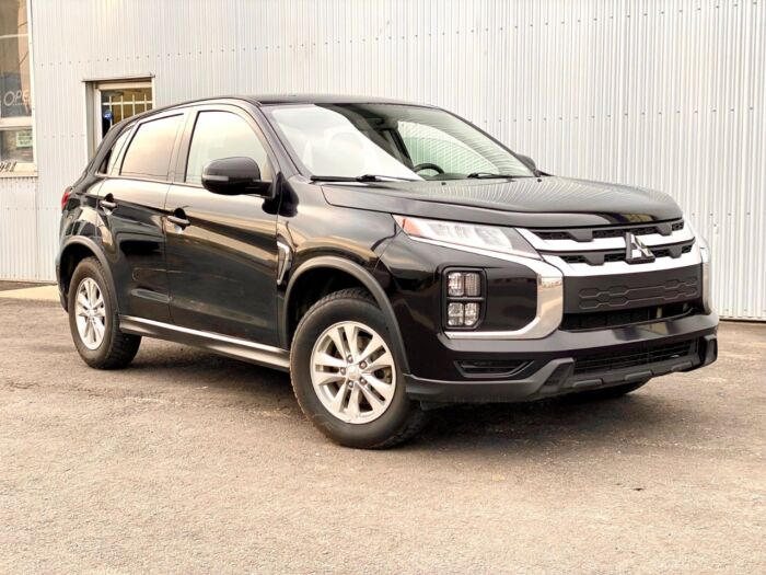 USED 2021 Mitsubishi RVR SE SE AWC Calgary AB T2G 4P2