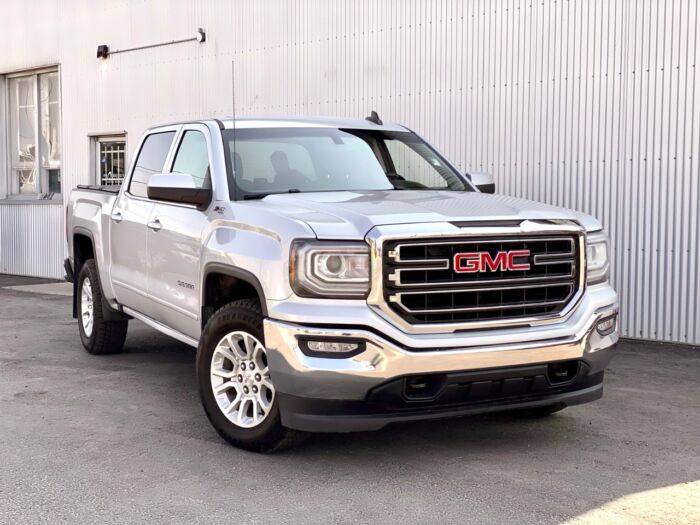 USED 2018 GMC Sierra 1500 SLE 4WD Crew Cab Standard Box SLE Calgary AB T2G 4P2