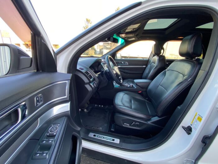 2018 Ford Explorer Sport Sport 4WD - Image 7