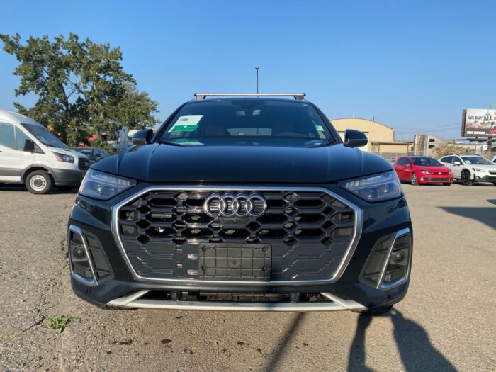 2021 Audi Q5 Technik Technik 45 TFSI quattro - Image 6