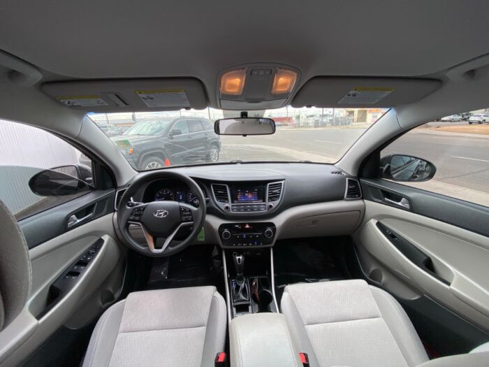 2017 Hyundai Tucson Other AWD 4dr 2.0L - Image 4