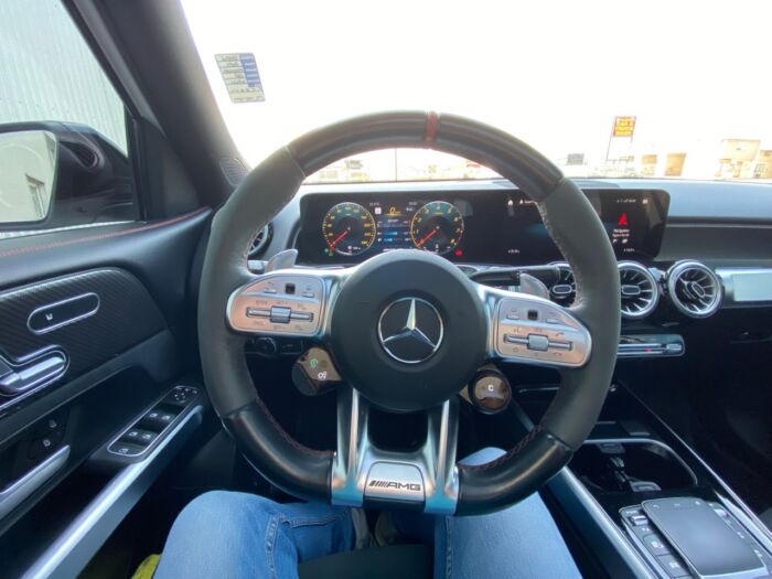 2022 Mercedes-Benz GLB AMG GLB 35 AMG GLB 35 4MATIC SUV - Image 10