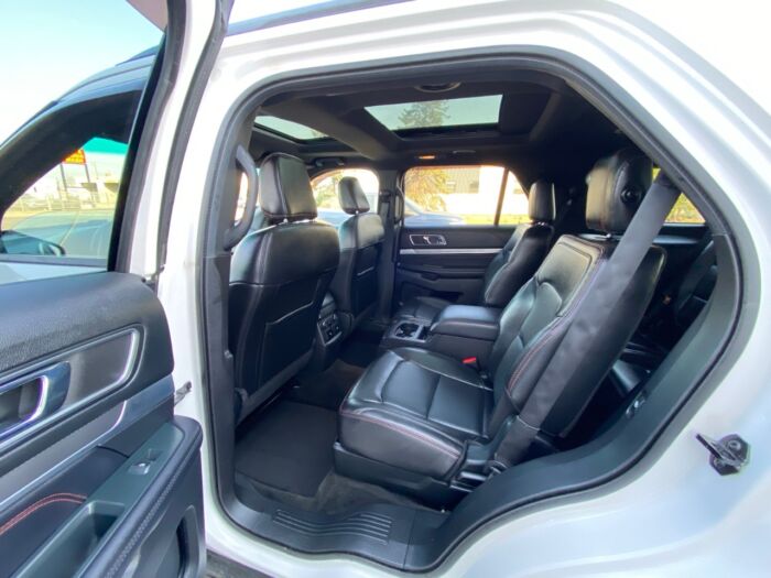 2018 Ford Explorer Sport Sport 4WD - Image 5