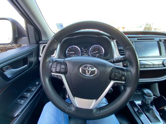 2019 Toyota Highlander XLE AWD XLE - Image 9
