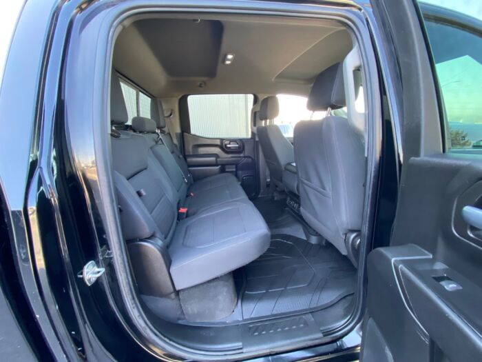 2020 Chevrolet Silverado 1500 LT Crew Cab Standard Box 4-Wheel Drive LT - Image 6