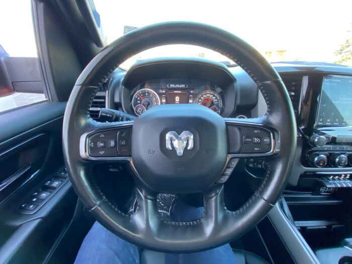 2021 Ram 1500 Big Horn Big Horn 4x4 Crew Cab 5'7" Box - Image 8