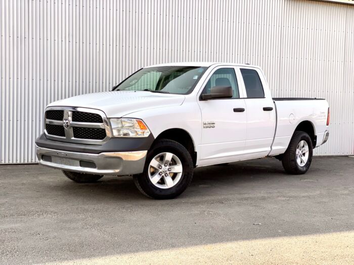 USED 2016 Ram 1500 ST 4WD Quad Cab 6.4 Ft Box ST Calgary AB T2G 4P2