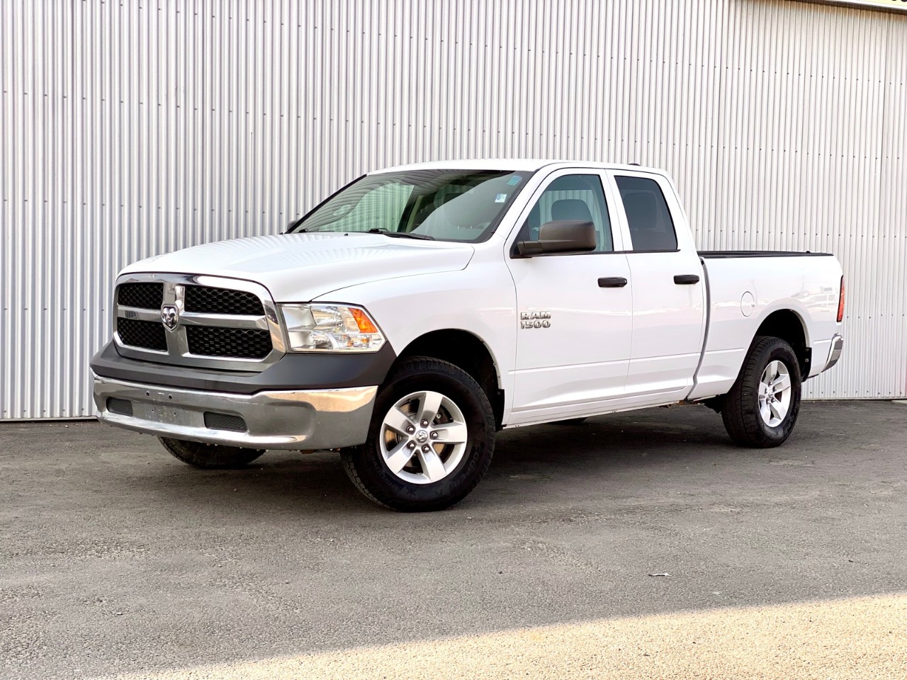USED 2016 Ram 1500 ST 4WD Quad Cab 6.4 Ft Box ST Calgary AB T2G 4P2