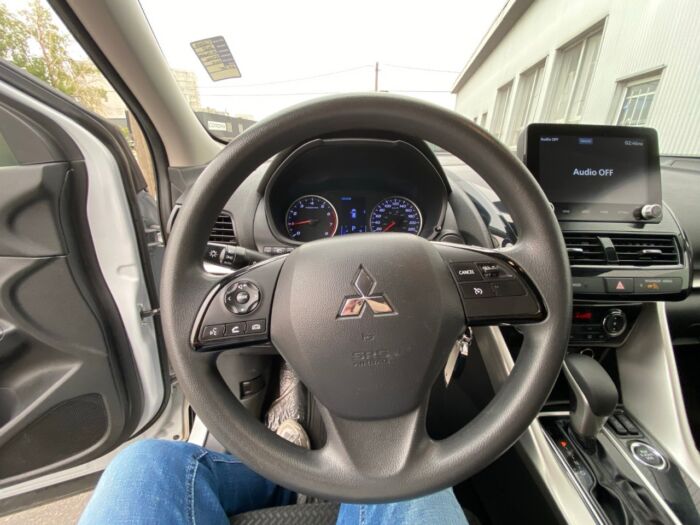 2022 Mitsubishi Eclipse Cross ES ES S-AWC - Image 9
