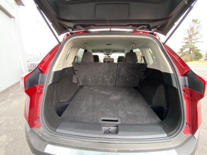 2023 Nissan Rogue S AWD S - Image 6