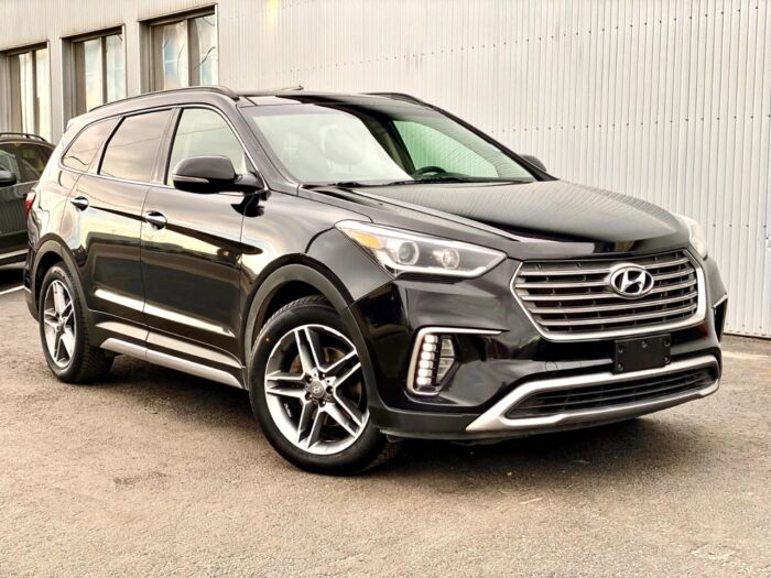 USED 2017 Hyundai Santa Fe XL Limited AWD  Limited / 7 PASS / PAN SUNROOF /  LEATHER  /  BACKUP CAM Calgary AB T2G 4P2