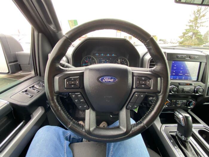 2020 Ford F-150 XLT XLT 4WD SuperCrew 6.5' Box - Image 8