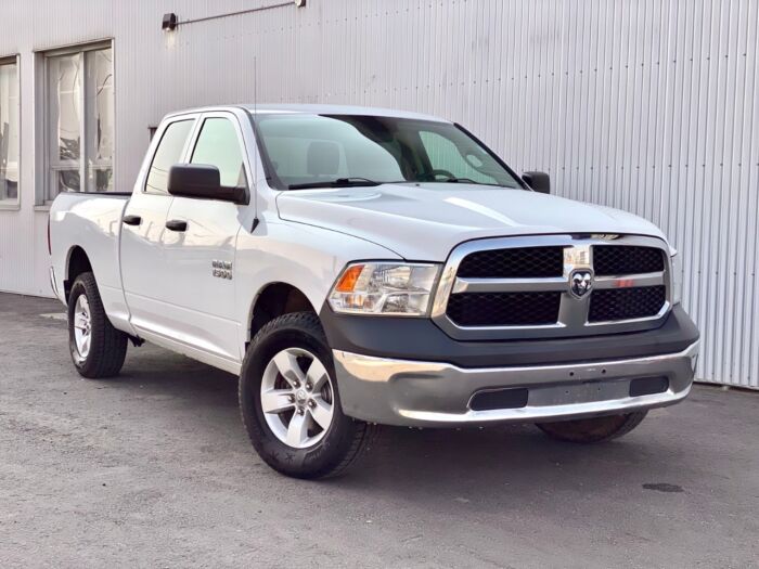 2016 Ram 1500 ST 4WD Quad Cab 6.4 Ft Box ST - Image 3