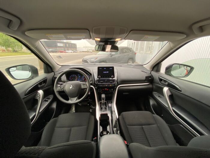 2022 Mitsubishi Eclipse Cross ES ES S-AWC - Image 4