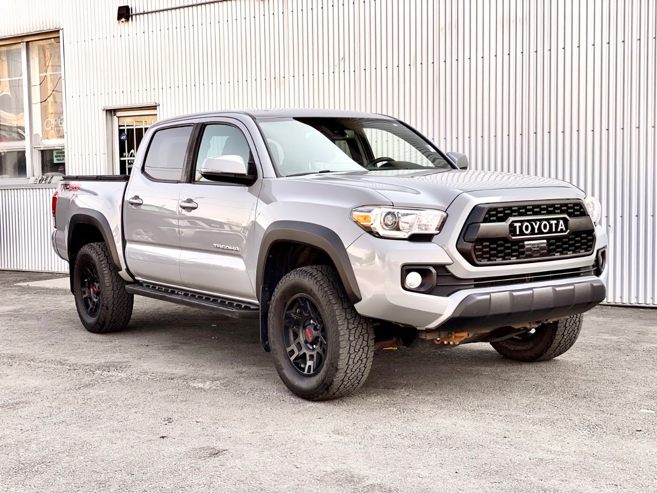 USED 2019 Toyota Tacoma TRD Off Road 4x4 Double Cab V6 Auto TRD Off Road Calgary AB T2G 4P2