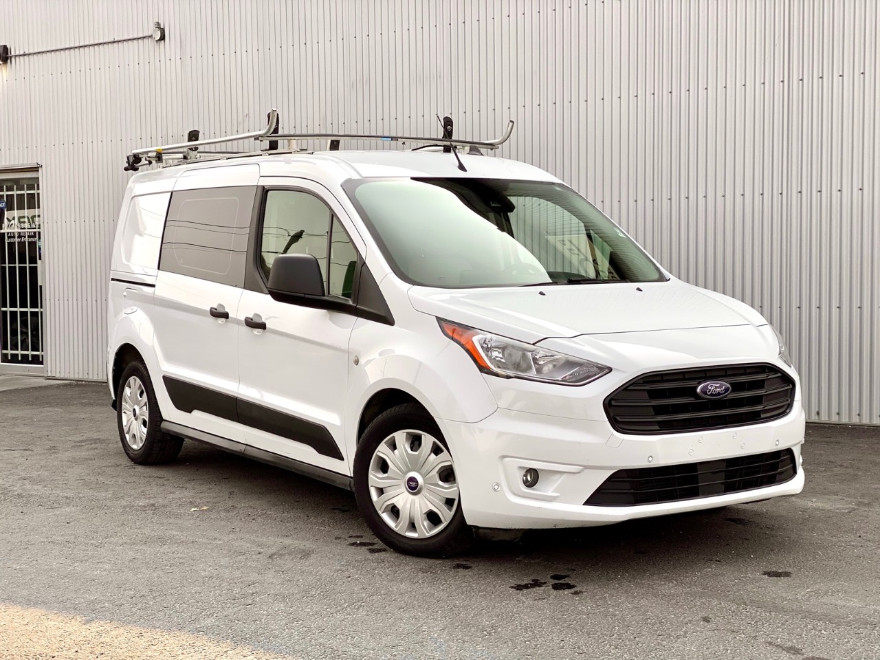 USED 2019 Ford Transit Connect Van XLT XLT w/Dual Sliding Doors Calgary AB T2G 4P2