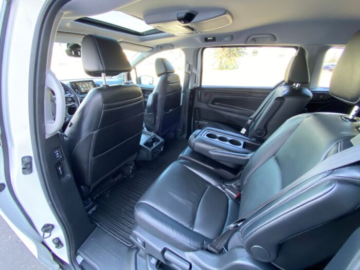 2023 Honda Odyssey EX-L EX-L Auto - Image 6