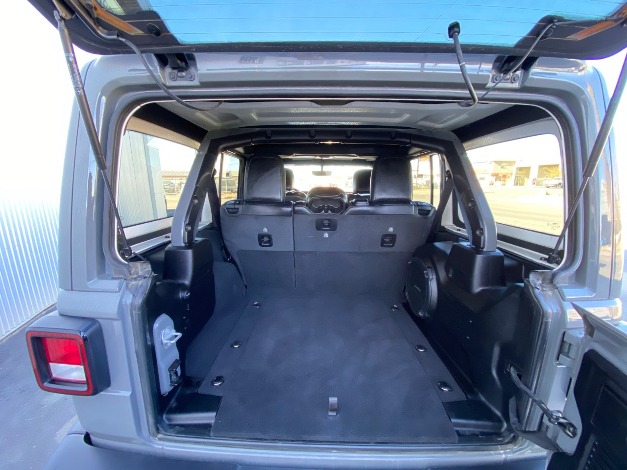 2021 Jeep Wrangler Unlimited Altitude Unlimited Altitude 4x4 - Image 7