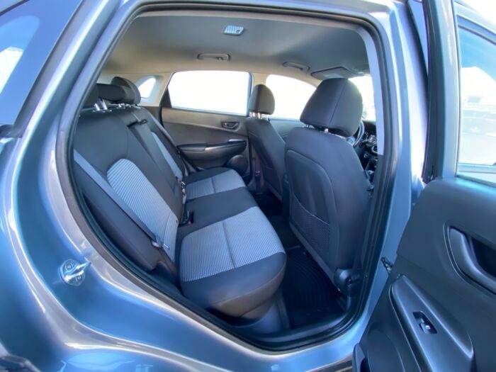 2018 Hyundai Kona Preferred 2.0L Preferred AWD - Image 5