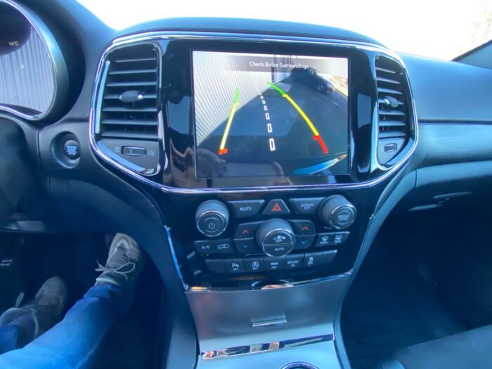 2020 Jeep Grand Cherokee Altitude Altitude 4x4 - Image 9