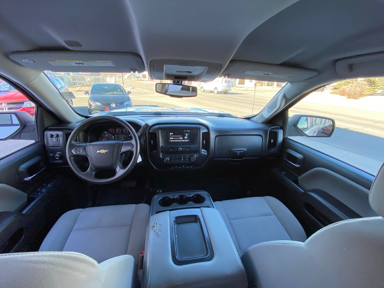 2017 Chevrolet Silverado 1500 Custom Double Cab Standard Box 4-Wheel Drive Custom - Image 4