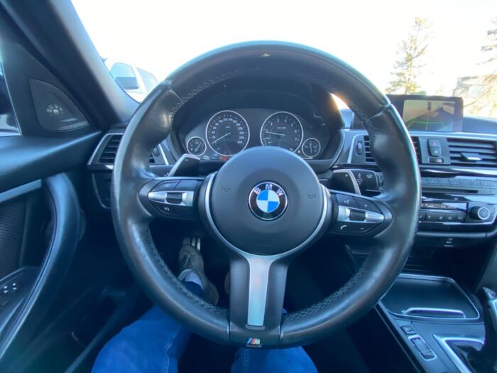2017 BMW 3 Series 340i XDrive M Performance - Image 9