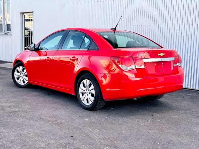 2014 Chevrolet Cruze 1LT 4dr Sdn 1LT - Image 3