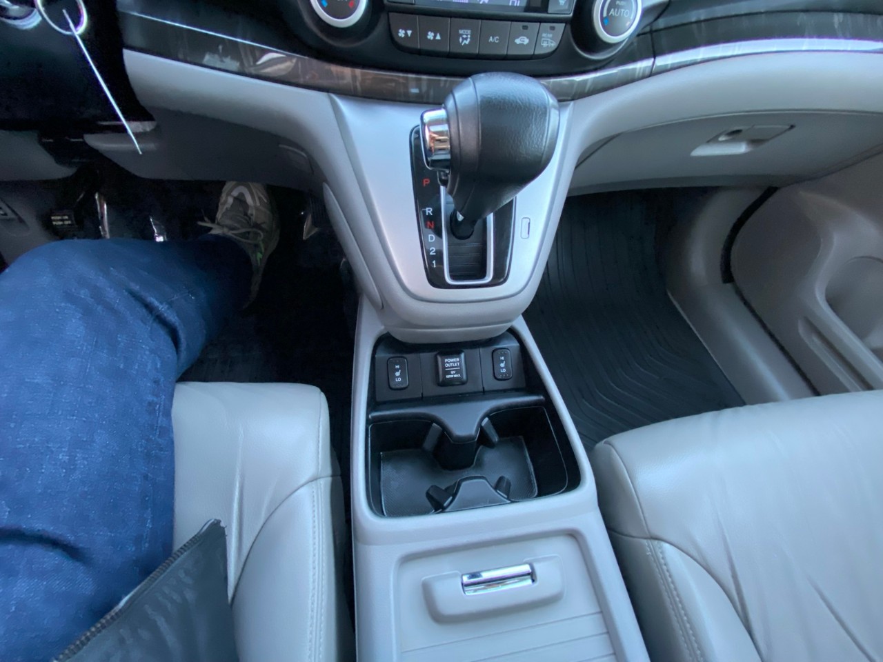 2012 Honda CR-V EX-L 4WD EX-L / LEATHER / BACKUP CAMERA / SUNROOF - Image 6